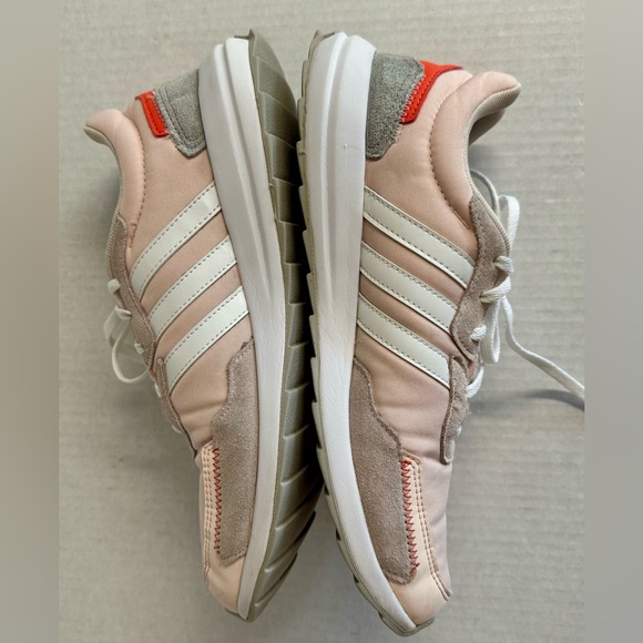 Adidas-Retrorun running sneakers from Finish Line in pink and white.Size 9 - Picture 11 of 12